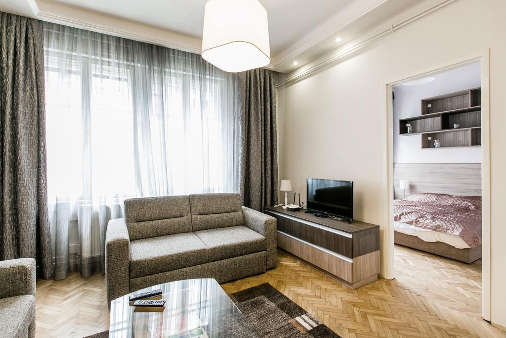 Apartment At Nagymezo Budapest Esterno foto